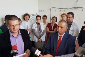 FOTO. Donaţii de ultimă generaţie pentru Secţia de Neurologie a Spitalului Judeţean