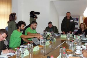 Diferenţe de la cer la pământ între acuzaţiile făcute de Greenpeace şi rezultatul ...