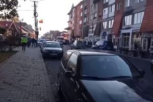 Femeie care traversa regulamentar strada, accidentată la Năsăud