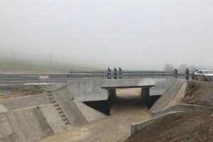 Pod nou pe DJ 251G, pe drumul judeţean care leagă localităţile Valea Mărului şi Corni