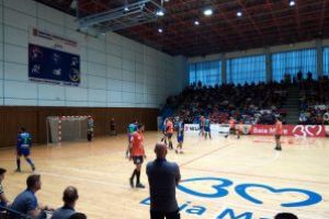 Handbal masculin: Minaur pierde acasa cu Turda si rateaza sansa de a deveni lider