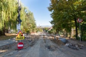 Lucrările de reabilitare a străzilor sunt în curs de desfăşurare în Sfântu Gheorghe