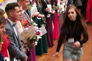 FOTO Ei sunt Miss şi Mister Boboc de la Colegiul Economic „Octav Onicescu”
