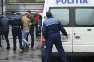Şantajist din Poiana Lacului, reţinut
