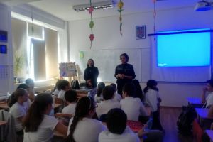 Activitati informativ-preventive ale politistilor constanteni la Școala gimnaziala nr. 7 Remus Opreanu (galerie foto) 