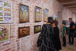 Expoziţia Naţională de Artă Naivă a fost vernisată la Muzeul Ţării Crişurilor din Oradea (FOTO)