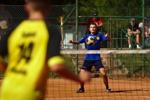 Tengo Salonta organizează Cupa Corporaţiilor la tenis cu piciorul