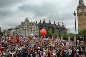 Manifestatie masiva anti-Brexit la Londra