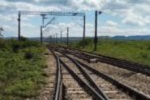 Atenţie la neatenţie! Nouă permise de conducere suspendate în zona trecerilor la nivel cu calea ferată!