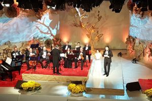 După trei zile încărcate de romanţă şi romantism… la Târgovişte.   „Crizantema de Aur” şi-a desemnat câştigătorii