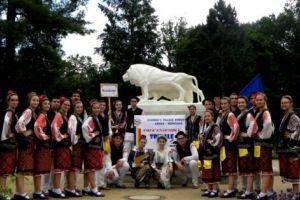 Ansamblul „Trivale”, premiat la Festivalul „Trandafirul prahovean”