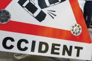 Trei maşini, implicate într-un accident rutier la Măldăeni