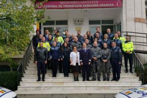 FOTO: Peste 75 de poliţişti au donat sânge în cadrul unei campanii care a durat 2 săptămâni