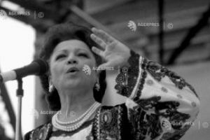 Imagine din arhiva AGERPRES: Maria Ciobanu in concert