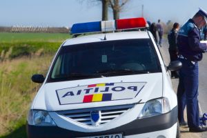 Feteşti: Urmărit de poliţie cu focuri de armă. „Șoferul” avea o alcoolemie de 1,12 mg/l alcool pur în aerul expirat şi nu poseda permis de conducere