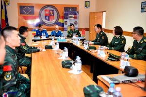 Chinezii conduc stagiul de arte marţiale demarat la Centrul de Perfecţionare a Pregătirii Cadrelor Jandarmi Gheorgheni