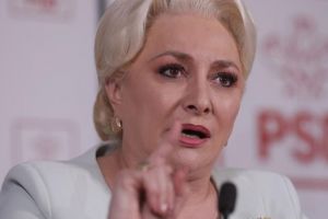 Viorica Dăncilă doarme la Botoşani. Unde va dormi premierul în noaptea de luni spre marţi