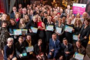 Colegiul Tehnic de Căi Ferate „Unirea” şi Colegiul Economic „Virgil Madgearu”, premiate pentru excelenţă în educaţia antreprenorială