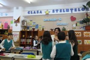 Reglementarea numărului de ore la clasă şi soluţionarea problemei violenţei psihologice – bullying, proiect adoptat de Senat