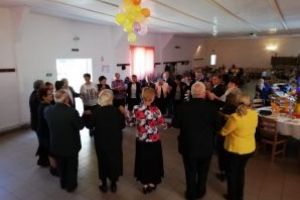Pensionarii, sărbătoriţi la Zăbala