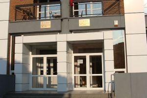 LOCURI de MUNCĂ în Alba: 504 posturi disponibile în Alba Iulia, Aiud, Blaj, Câmpeni, Cugir şi Sebeş. Oferta completă AJOFM