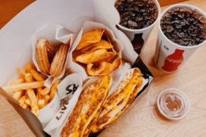 Taco Bell si Salamander se deschid la Ploiesti Shopping City