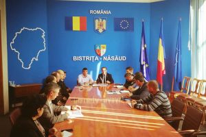 Intrarea urşilor în localităţi, considerată situaţie de urgenţă în judeţ