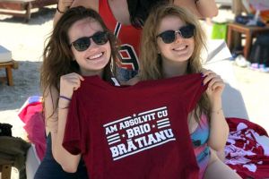 Paradoxul de la Colegiul „Brătianu”: are cei mai buni elevi, dar şi cei mai chiulangii