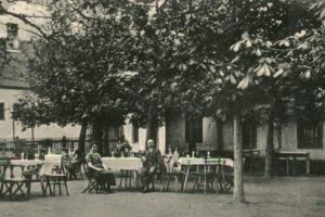 Sibienii, invitaţi să vadă expoziţia „Arhitectură culinară sibiană în perioada modernă şi contemporană” la Biblioteca Astra