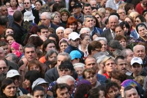 Declin demografic pentru România: Rămânem fără o treime din populaţie