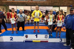 Luptătorul-minune a cucerit un nou sport!