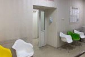 Reţeaua de sănătate REGINA MARIA achiziţionează clinica  Gastro Center din Craiova şi Grupul Laboratoarelor Biostandard din Oradea