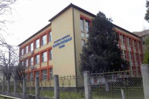 Colegiul Naţional „David Prodan” Cugir îşi păstrează titulatura şi câştigă în primă instanţă procesul cu Ministerul Educaţiei Naţionale