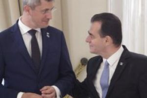USR a decis sa sprijine PNL la guvernare. Ce contine Acordul politic USR-PNL negociat de Barna si Orban: 16 masuri prioritare pentru Guvern