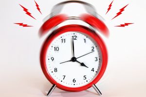 Trecem la ORA de IARNĂ. Trenurile, BLOCATE în staţii