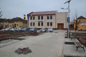 Cum au ajuns aleşii locali din comuna Teaca să aprobe un împrumut de 9 milioane de  euro