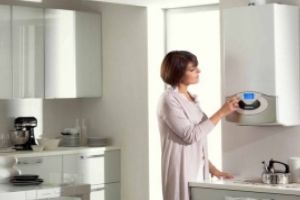 ELCEN vrea taxarea proprietarilor care şi-au pus centrale de apartament