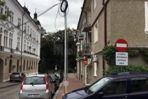 Locatarii blocului de pe strada Libertăţii acuză conducerea Primăriei Suceava că ...
