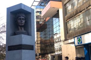 Amendă de 20.000 de lei încasată de PMT pentru amplasarea ilegală a bustului Reginei Maria