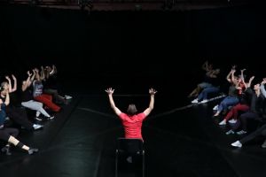 Central Park, un spectacol de dans inedit, realizat de persoane cu deficienţe de auz şi actori ai TNTm