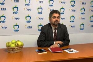 VIDEO: Theodor Paleologu, candidatul PMP la alegerile prezidenţiale, vizită la Focşani