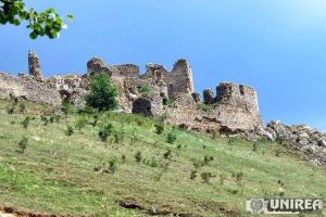 FOTO. Cetătea Colţeşti, un loc feeric învăluit în mister, cu o istorie îndelungată de peste 700 de ani