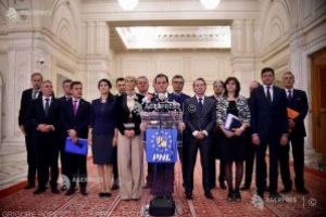 Program de guvernare/ Obiective pe termen scurt – organizarea alegerilor din 2020, reluarea dezbaterilor pe legile Justiţiei