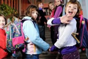 Preşcolarii şi elevii din ciclul primar intră în vacanţă