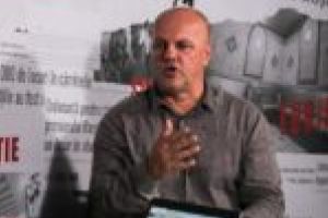 „Românii să nu se mire că în politică intră doar ăia care au râtul gros, care au obrazul gros de porc!”