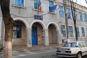 Candidatul USR la primărie cere timişorenilor să oprească demolarea fostului Liceu de Arte