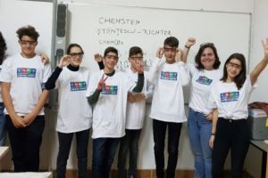 FOTO: Experimente de chimie cu Fonduri Știinţescu la ”Papiu”
