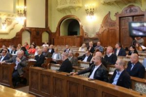 Consilierii judeţeni convocaţi la şedinţă