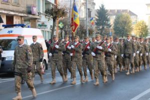 VIDEO: Ziua Armatei în oraşul Comandamentului Naţional al Forţelor pentru Operaţii Speciale