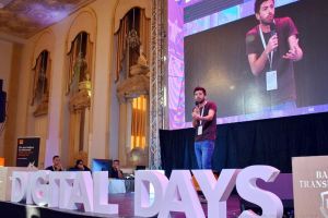 Digital Days 2019: Mircea Bravo i-a învăţat pe orădeni cum să fie „cool” pe internet (FOTO / VIDEO)